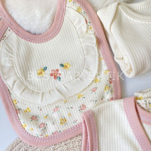FLOWERS ÇITIR ÇİÇEKLİ İŞLEMELİ 10 PARÇA HASTANE ÇIKIŞI SETİ