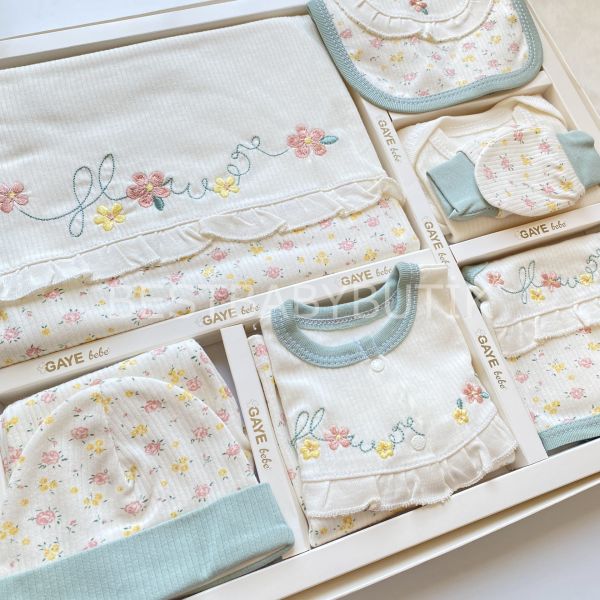 FLOWERS ÇITIR ÇİÇEKLİ FİTİLLİ 10 PARÇA HASTANE ÇIKIŞI SETİ