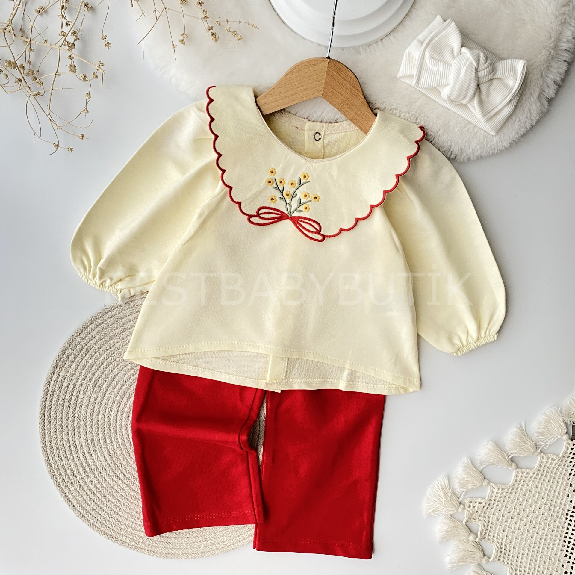 Meva Çiçekli Nakış Yaka Detaylı Bol Paça 2’li Takım