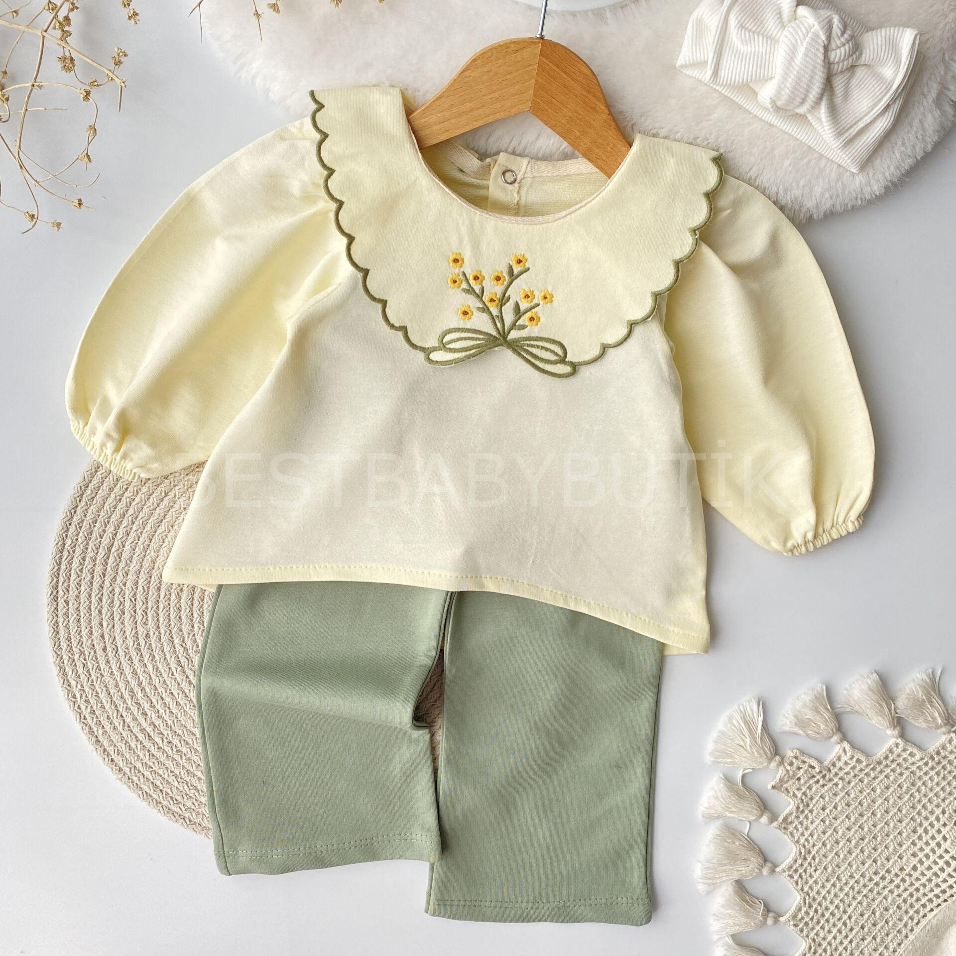 Meva Çiçekli Nakış Yaka Detaylı Bol Paça 2’li Takım