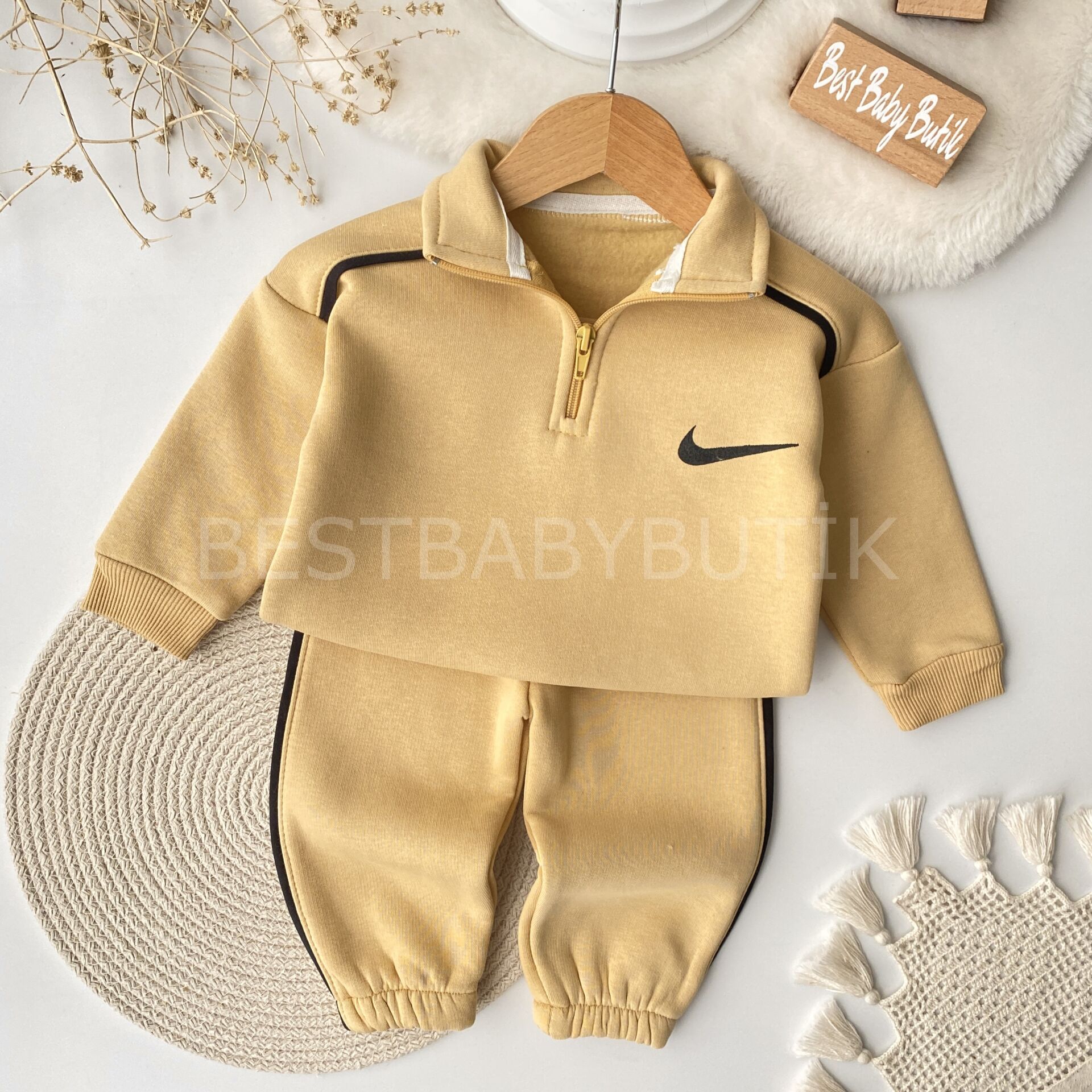 Nıke Yazılı Önden Fermuar Detaylı Şardonlu 2’Li Takım