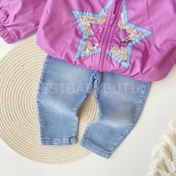 Yıldız Nakışlı Yağmurluk ve Kot Pantolonlu 3’Lü Takım 9-12 AY