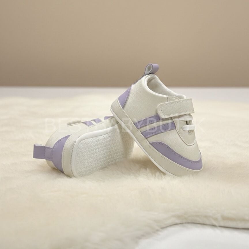 Çizgili Spor Ayakkabı