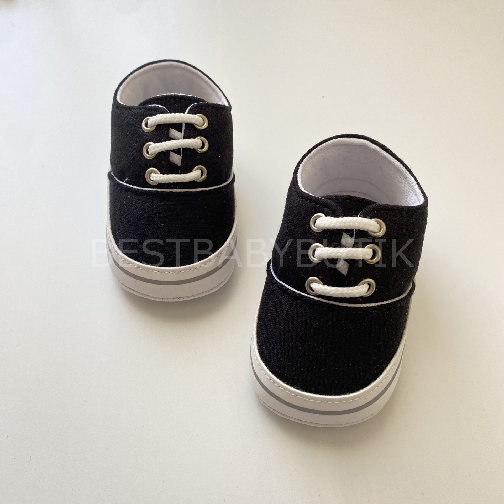 SİYAH CONVERSE SPOR AYAKKABI