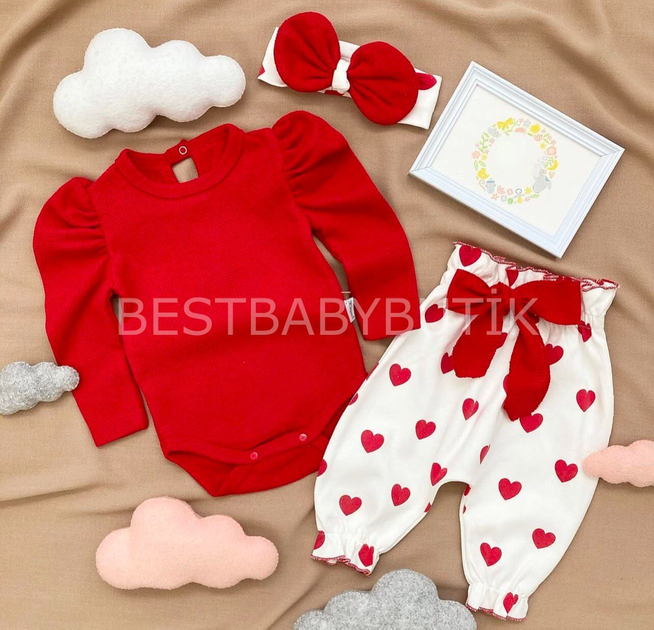 KALPLİ BALON KOL FİYONKLU 3’LÜ TAKIM