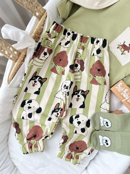 Köpek Baskılı Çoraplı Ve Bereli 4’Lü Eşofman Takımı 9-12 AY