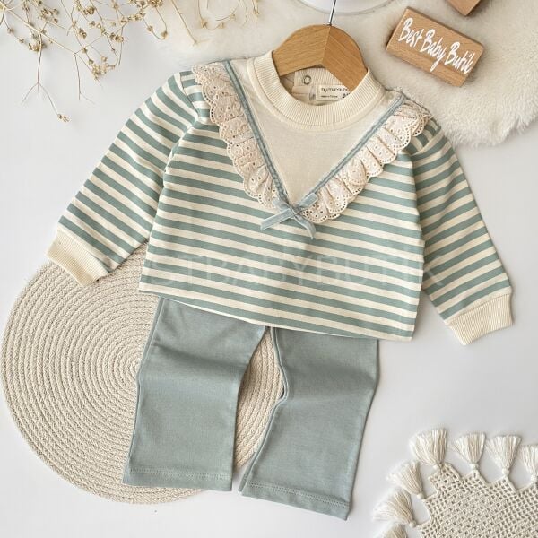 Defne Çizgili Fisto Yaka Detaylı 2’Li Takım