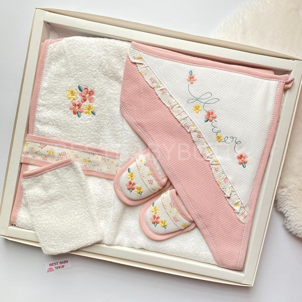 FLOWERS ÇİÇEK İŞLEME DETAYLI 4 PARÇA BORNOZ SETİ