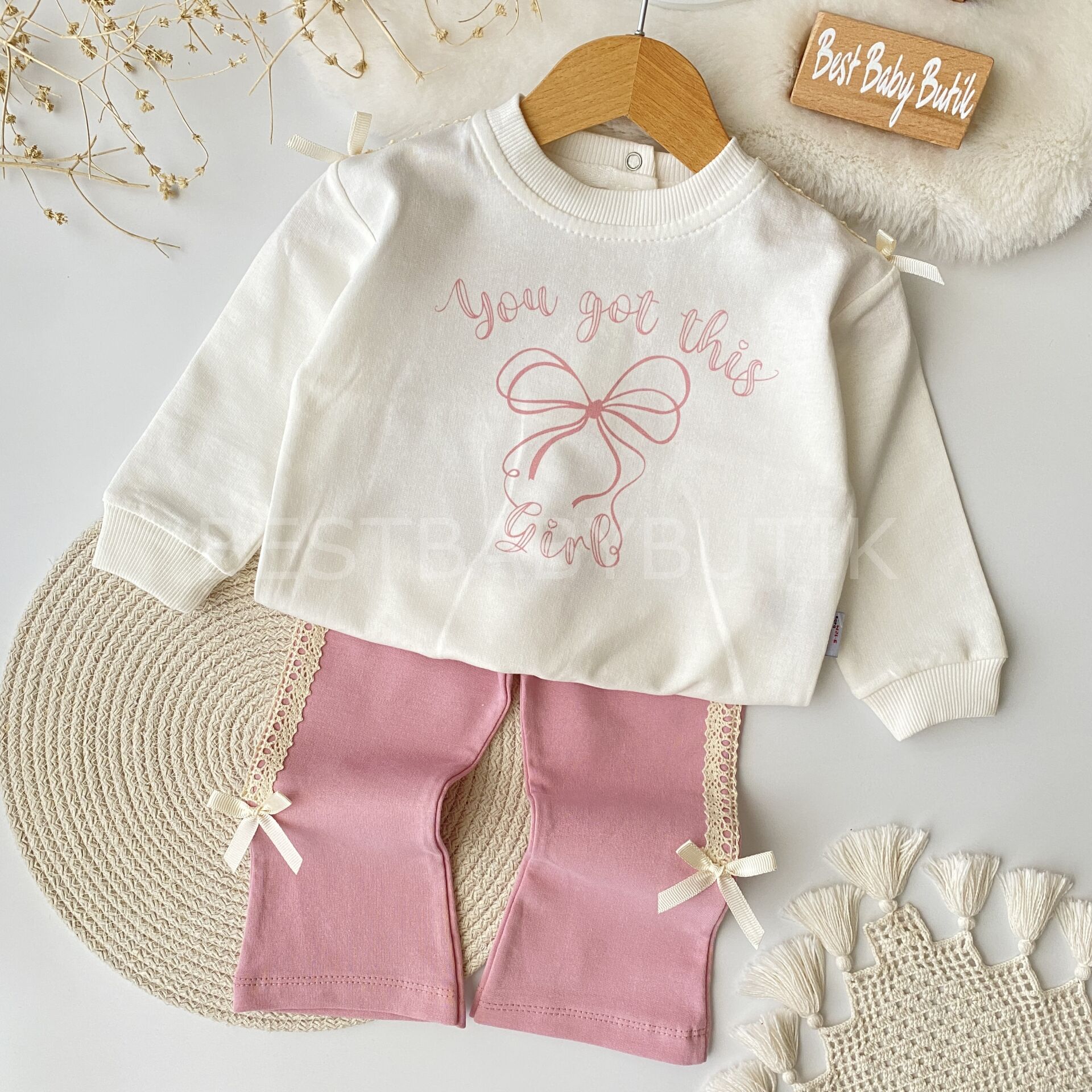 Kurdale ve Dantel Detaylı Bol Paça 2’Li Takım