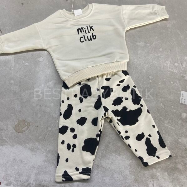 Milk Yazılı Sırt Baskılı Oversize Eşofman Takımı