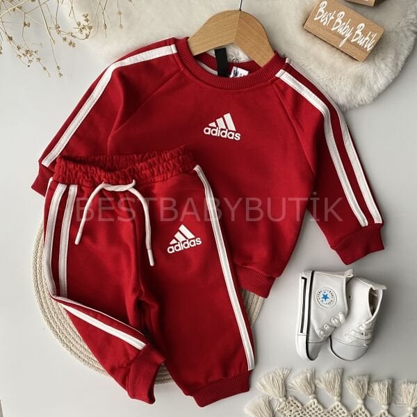 ADİDAS YAZI BASKILI A KALİTE EŞOFMAN TAKIMI (KARGOSU CUMA GÖNDERİLECEKTİR. )