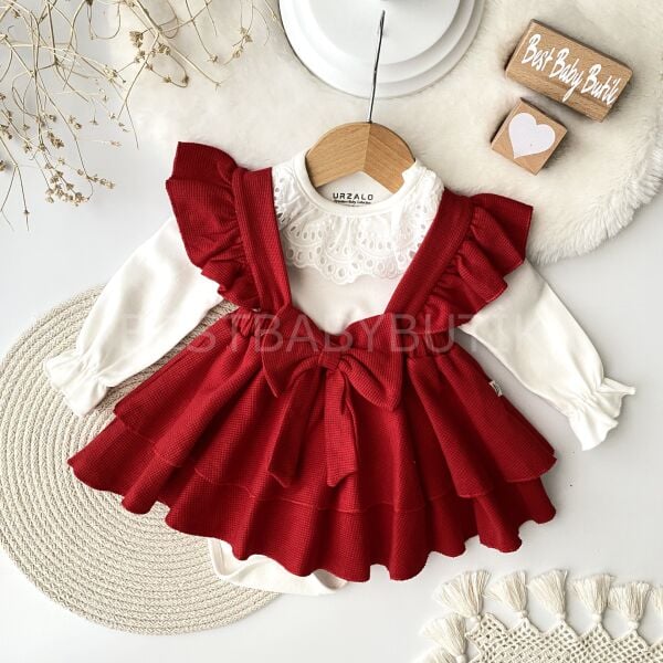 Kırmızı Kurdaleli Pileli Elbise