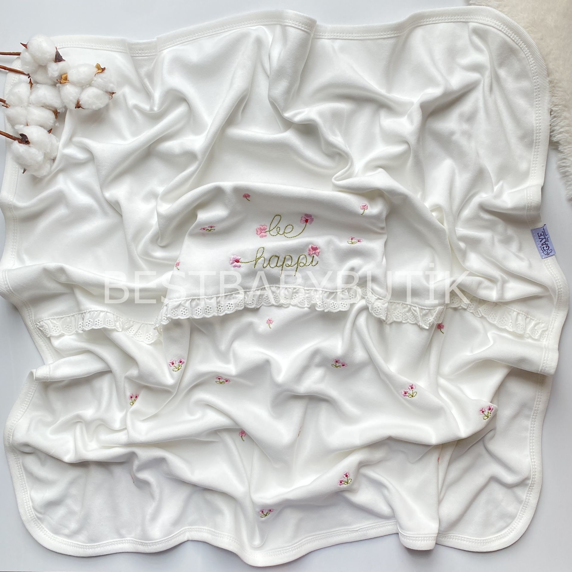 PEMBE ÇİÇEK İŞLEMELİ FİSTOLU ÇİFT KATLI BÜYÜK BOY BATTANİYE