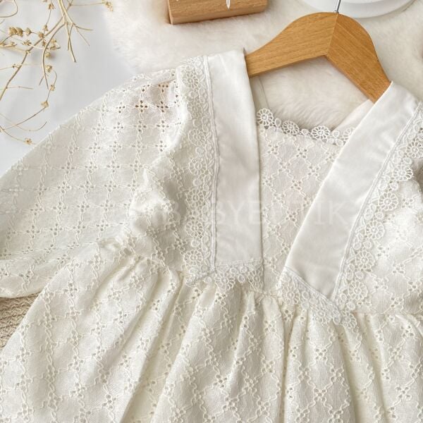 Bebe Yaka Güpür Fistolu Elbise (1-5 YAŞ) 4 YAŞ