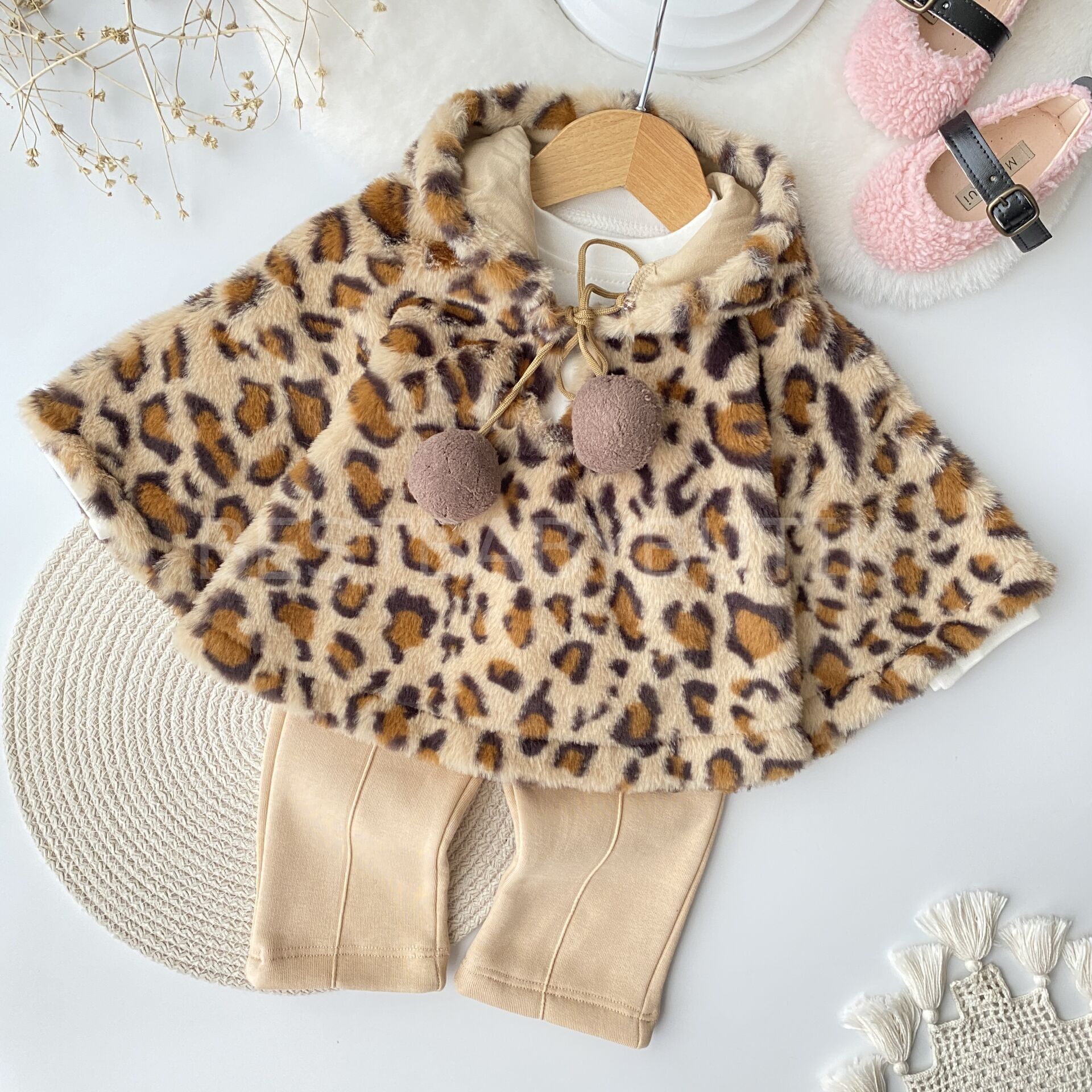 Leopar Desenli Kürk Pançolu 3’Lü Takım