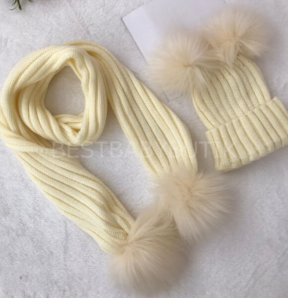 Ekru Ponponlu Beyaz Atkı Ve Bere Takımı