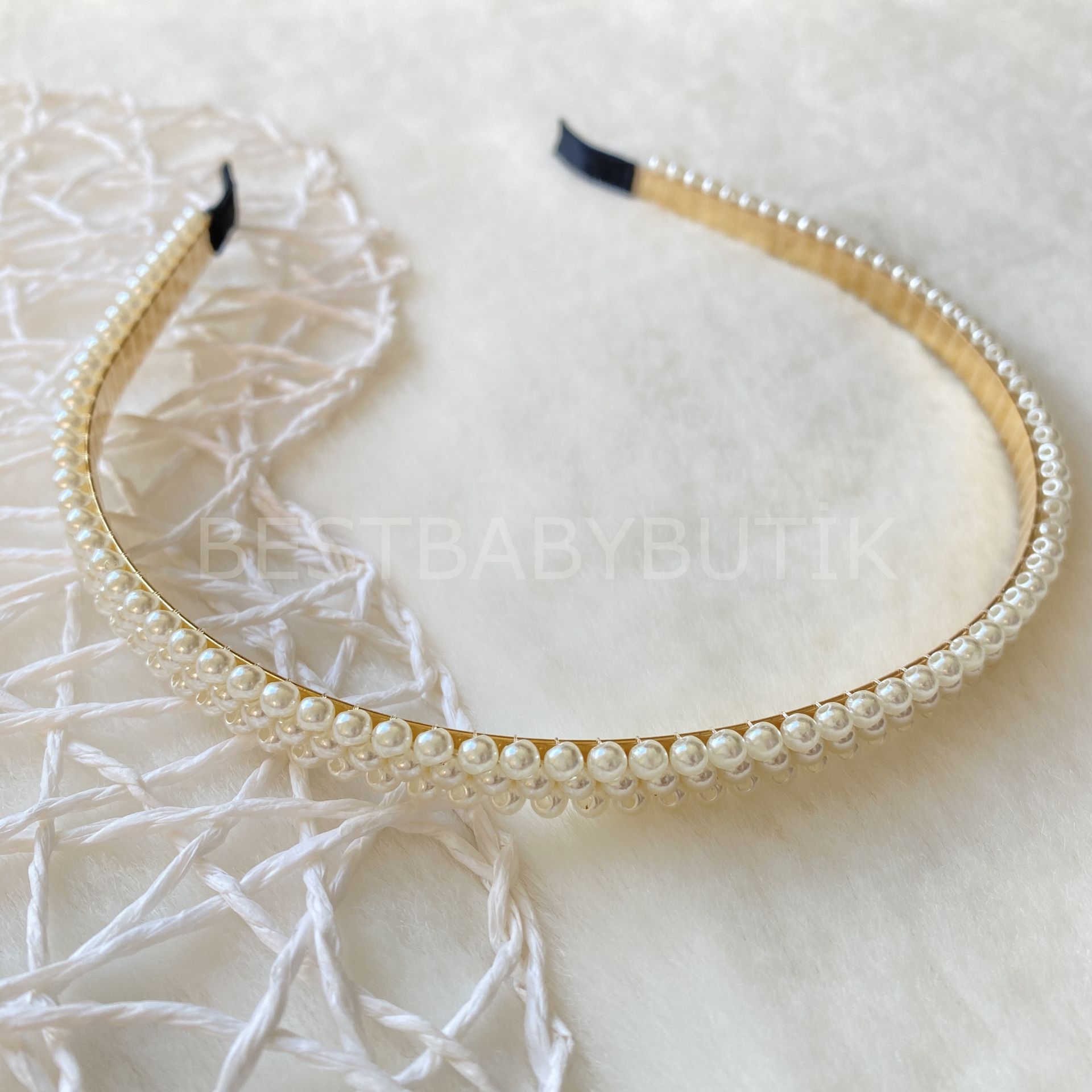 İNCİLİ ÜÇ SIRALI GOLD METAL TAÇ (ANNE,LOHUSA,MEVLÜT)