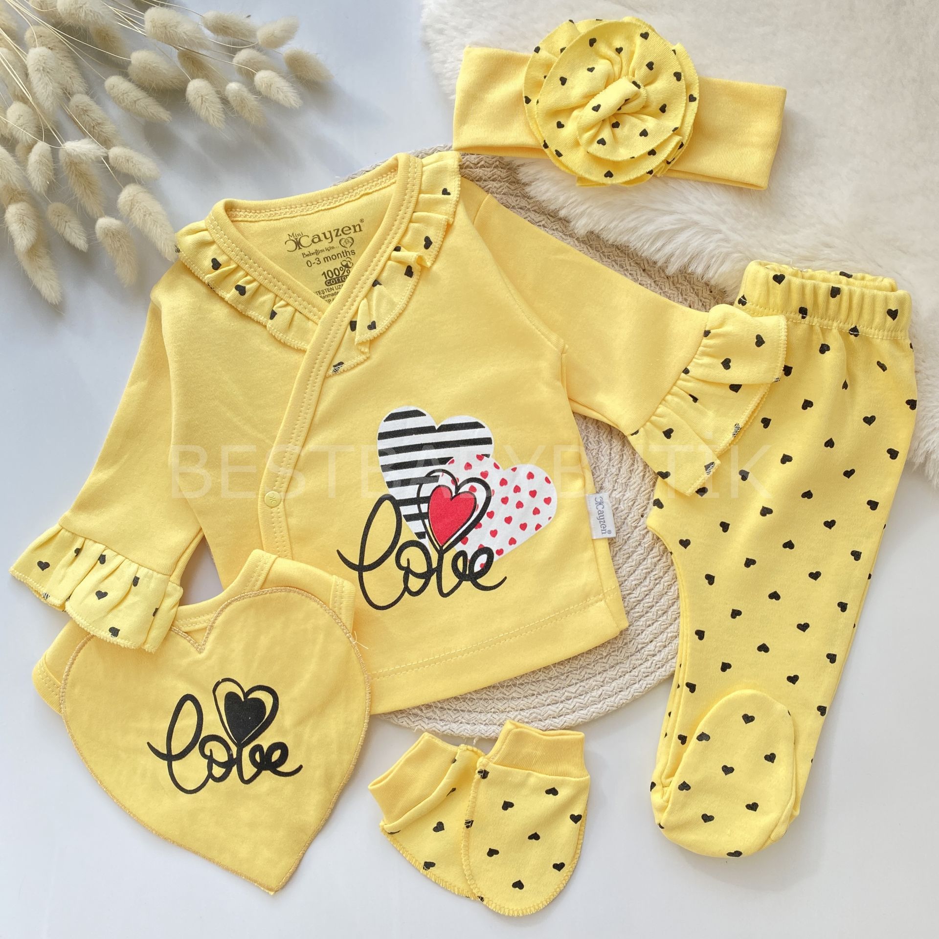 LOVE KALPLİ BANDANALI 5 PARÇA HASTANE ÇIKIŞI SETİ