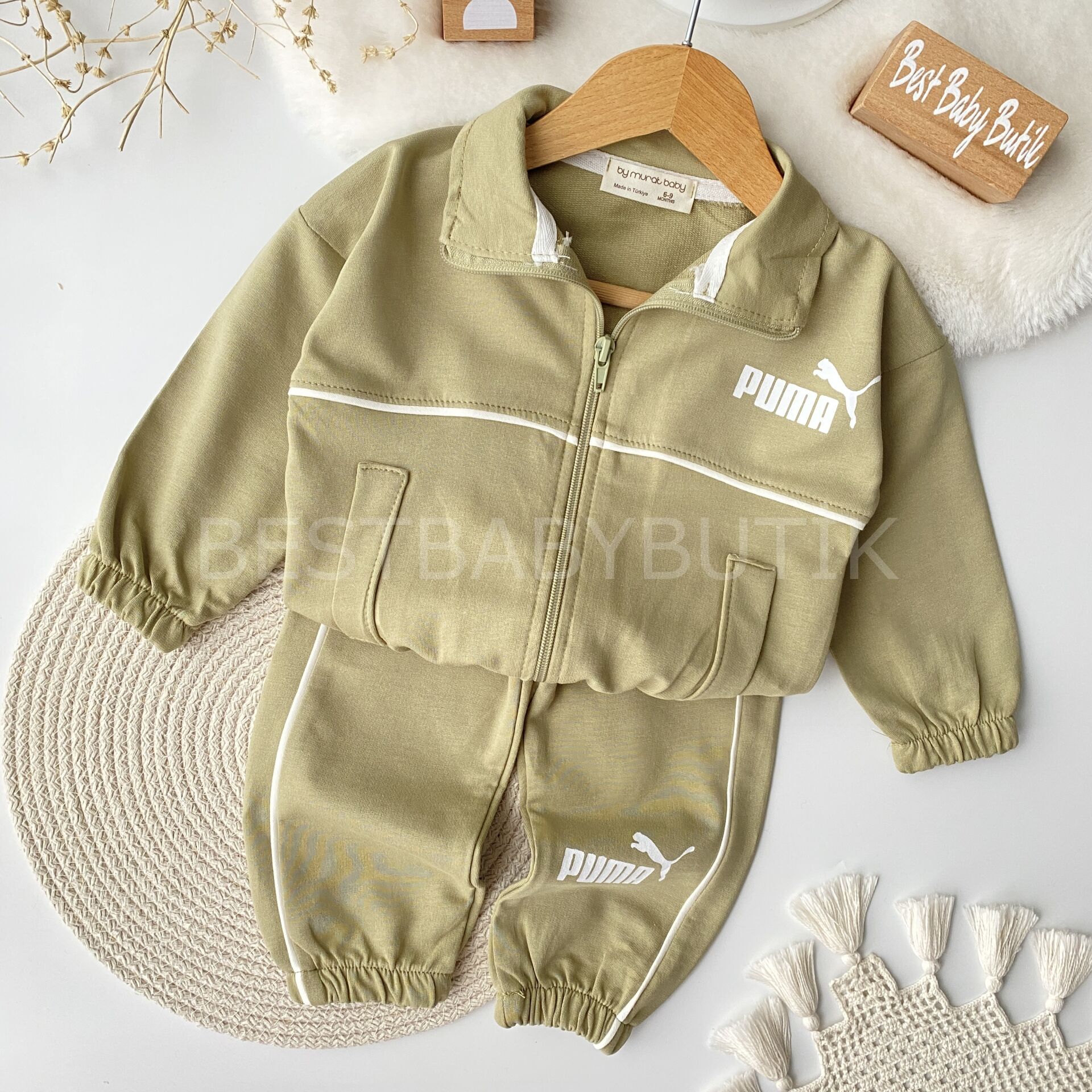 Puma Baskılı Önden Fermuarlı Mevsimlik Eşofman Takımı