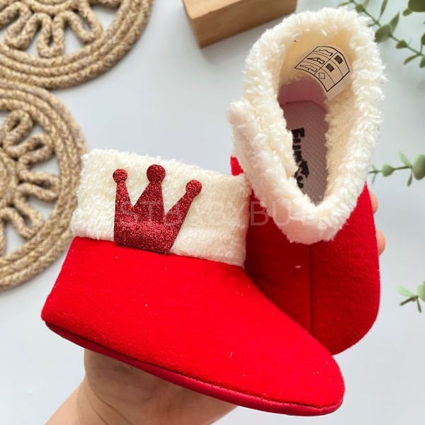 PELUŞ DETAYLI EV AYAKKABISI