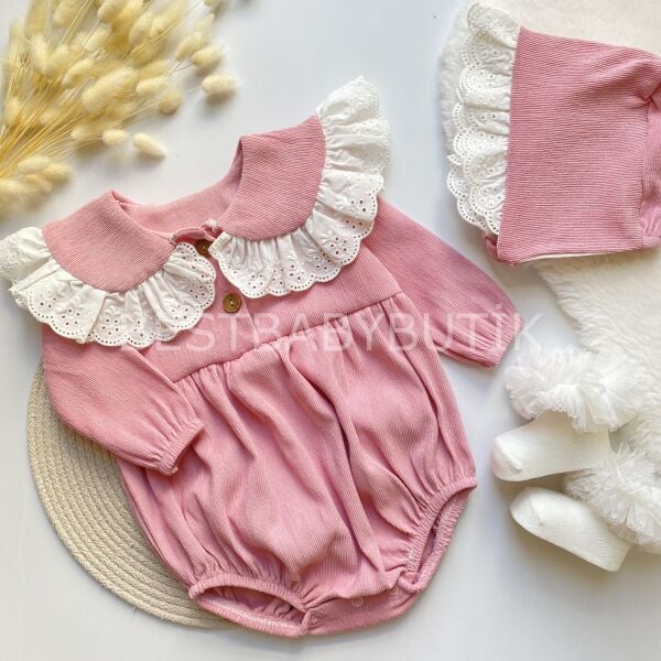 FİSTO DETAYLI ŞÖNİL ROMPER VE BERESİ