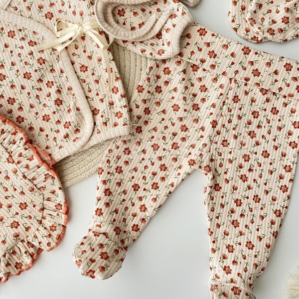 Çıtır Çiçekli Fitilli Fistolu 5’Li Hastane Çıkışı Takımı