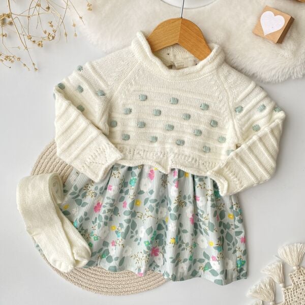 Triko Detaylı Çiçekli Elbise -ÇORAP HEDİYELİ