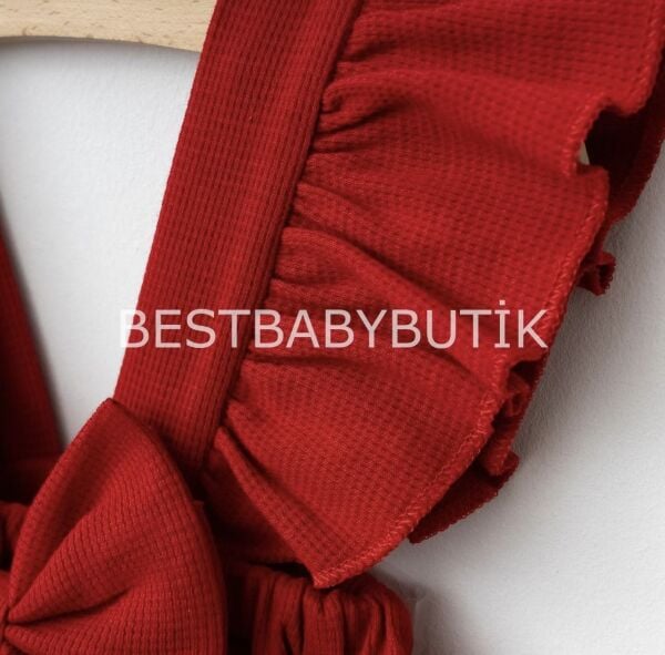 JESSİCA FIRFIRLI KURDALE DETAYLI FİSTO TİŞÖRTLÜ ELBİSE