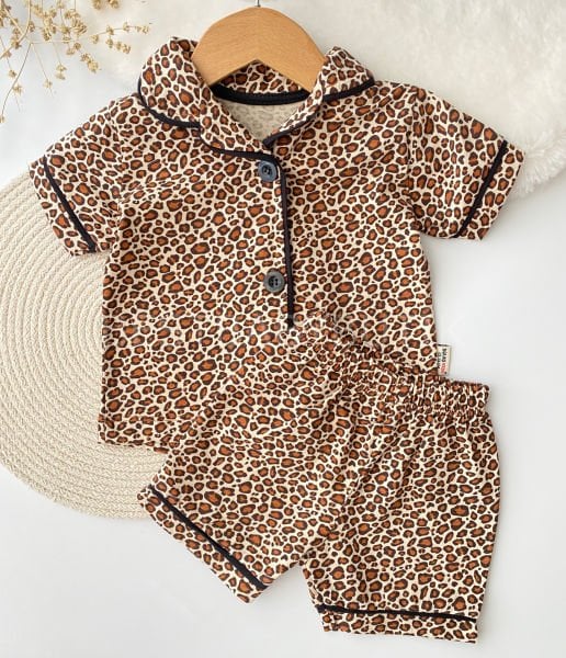 Leopar Desenli Pijama Takımı