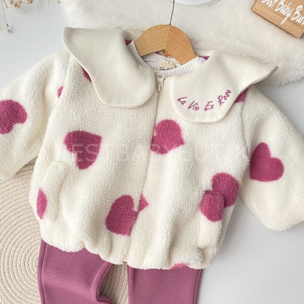 Yakası Nakışlı Kalpli Peluş Montlu 3’Lü Takım