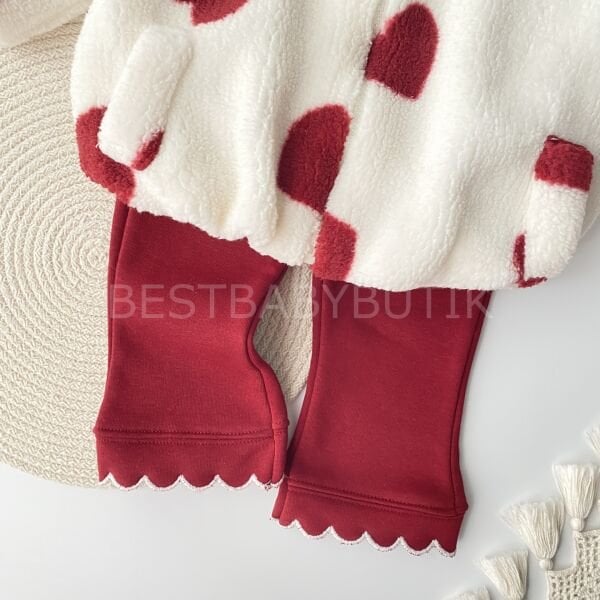 Yakası Nakışlı Kalpli Peluş Montlu 3’Lü Takım