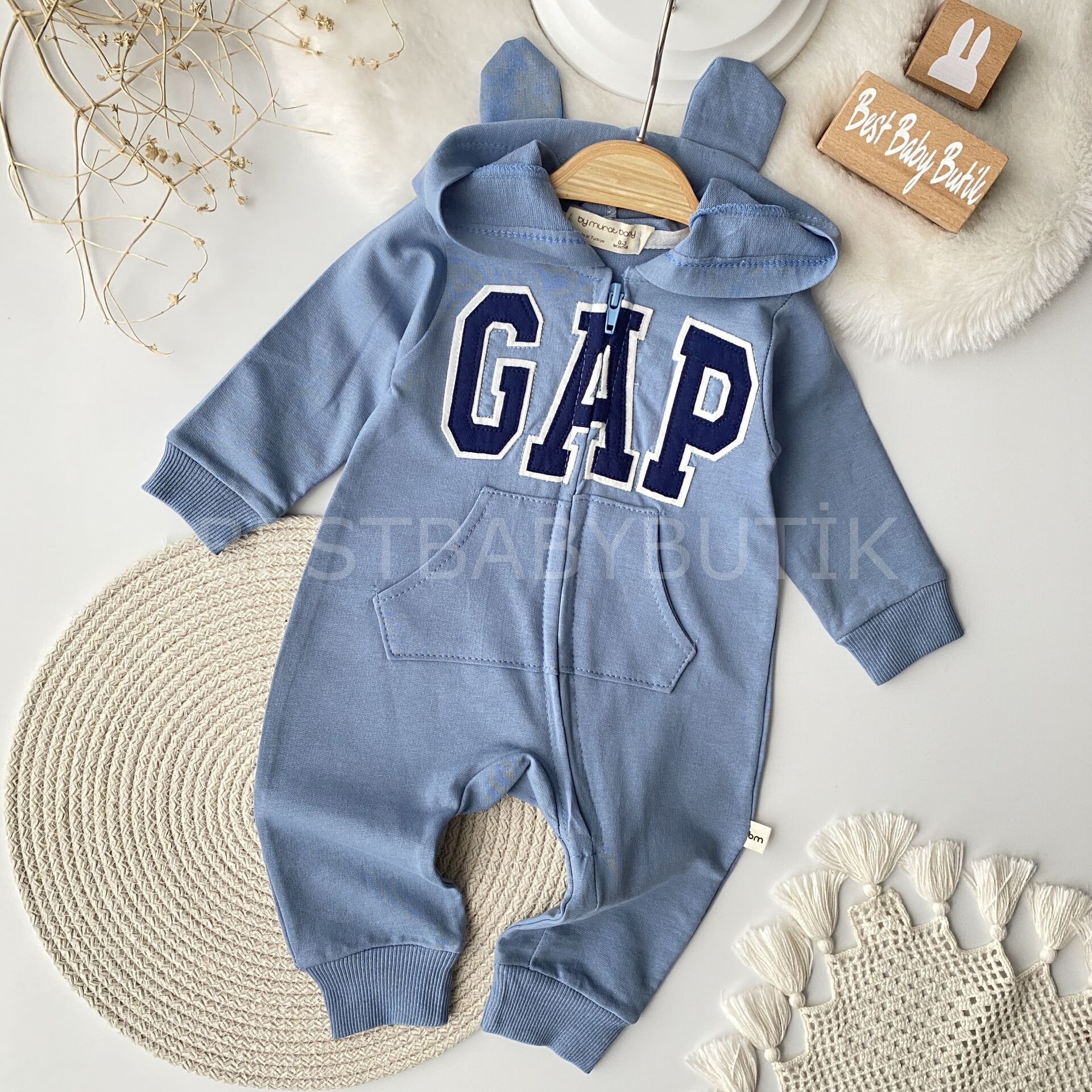 GAP Yazılı Kulak Kapşonlu Fermuarlı Tulum