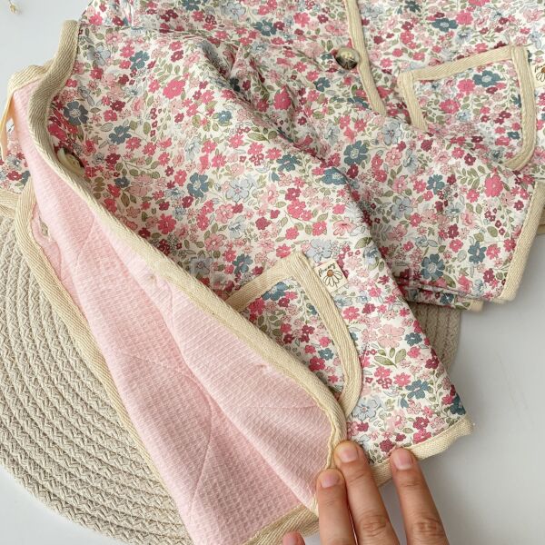 Çiçekli Kapitone Oversize Ceket