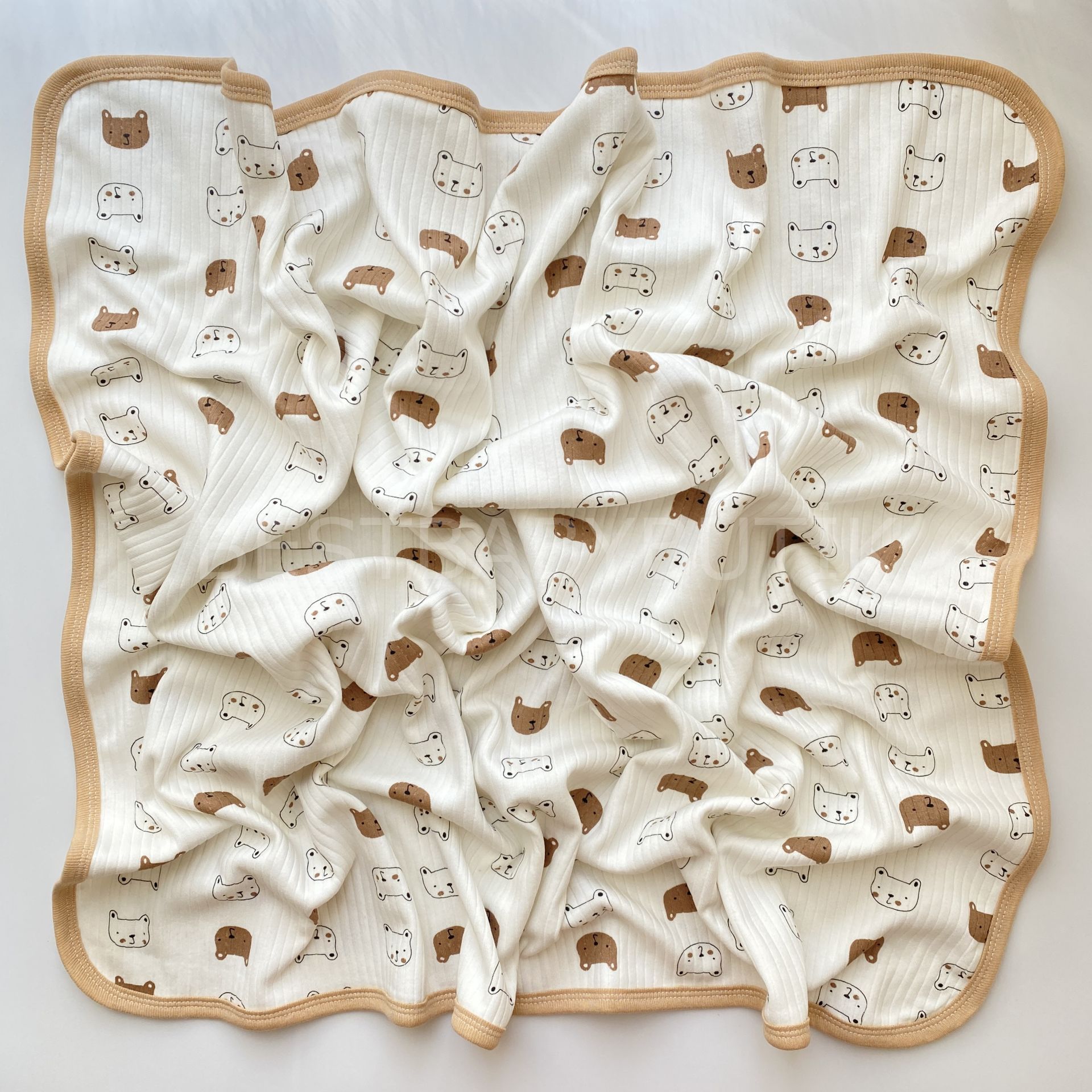 AYICIK DESENLİ ÇİFT KATLI FİTİLLİ BATTANİYE