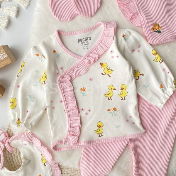 Civcivli Fırfırlı 5 Parça Hastane Çıkışı Takımı