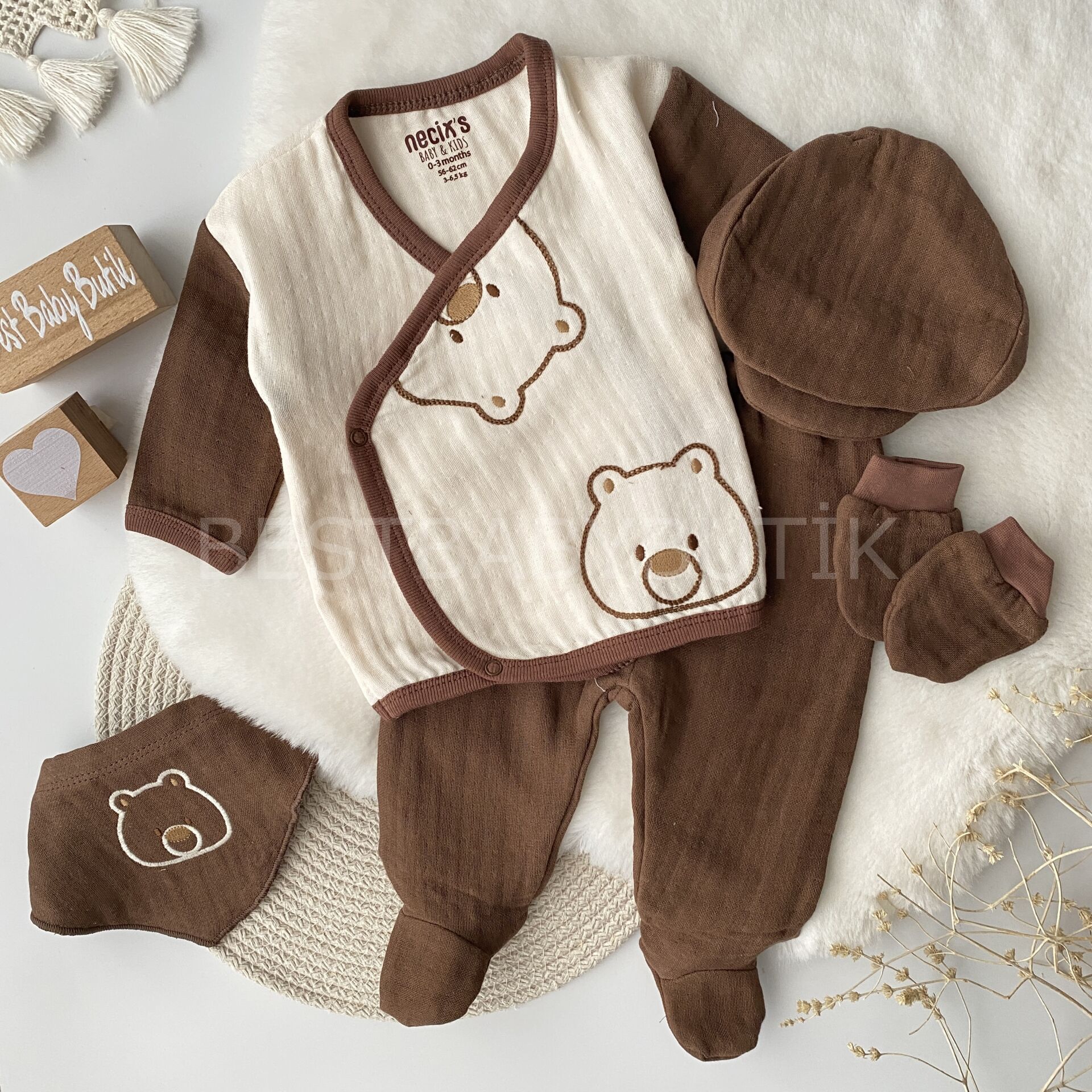 Ayıcık Nakışlı Müslin 5 Parça Hastane Çıkışı Takımı