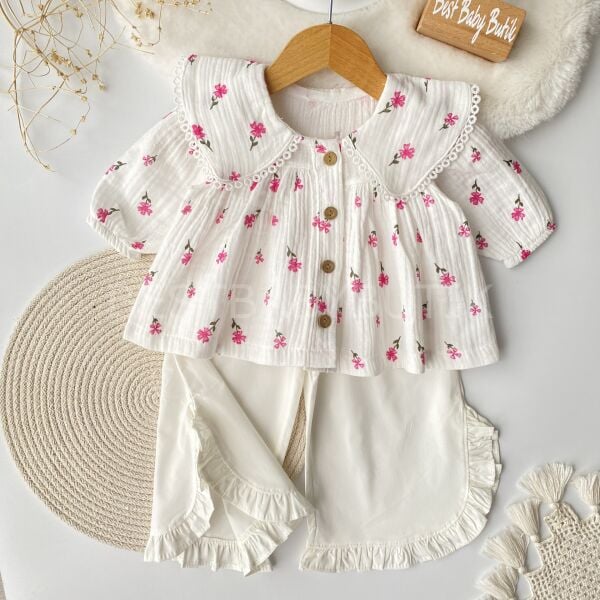 Eftelya Çıtır Çiçekli Müslin Gömlek ve Yandan Fırfırlı Bol Paça Takım