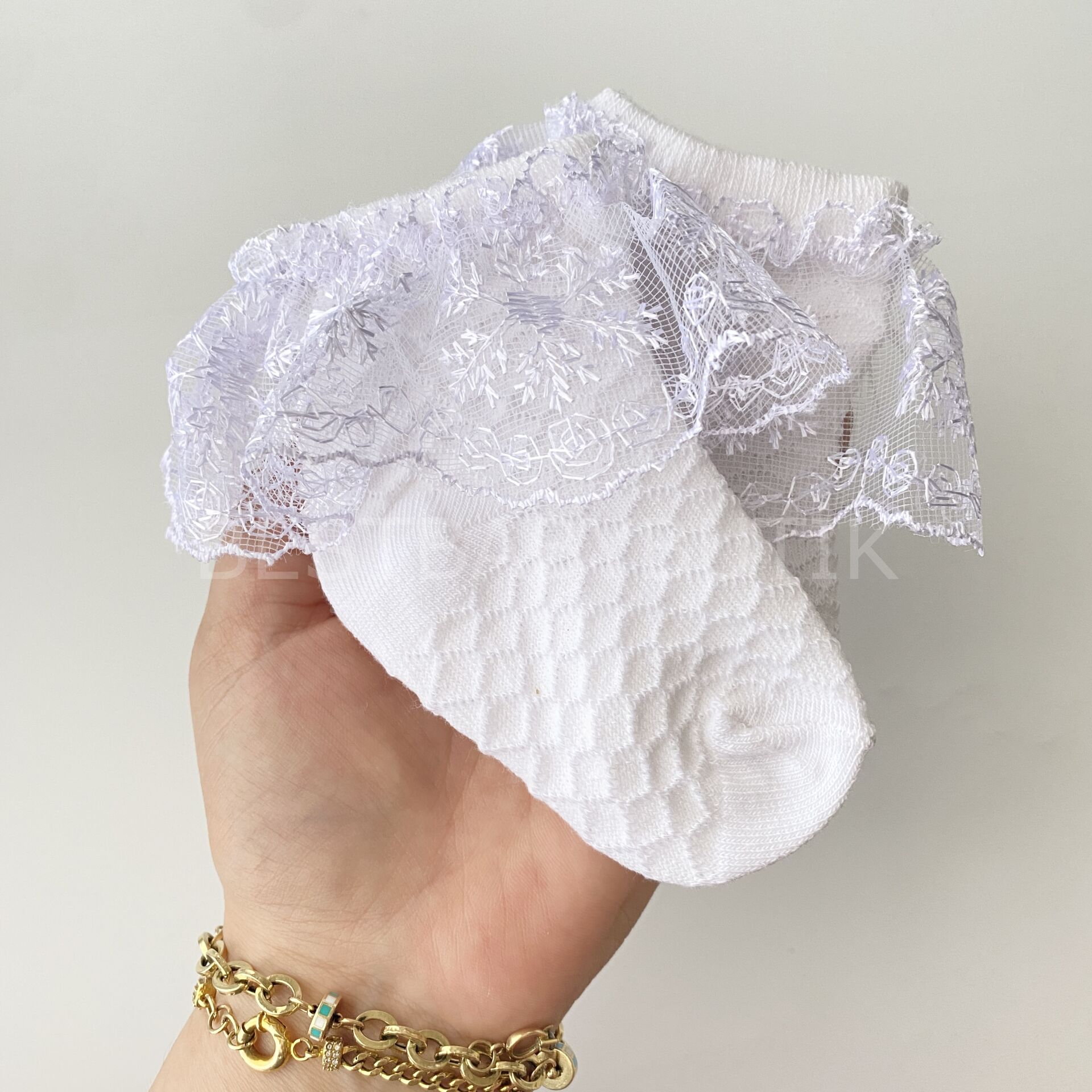 Dantelli Fırfırlı Çorap