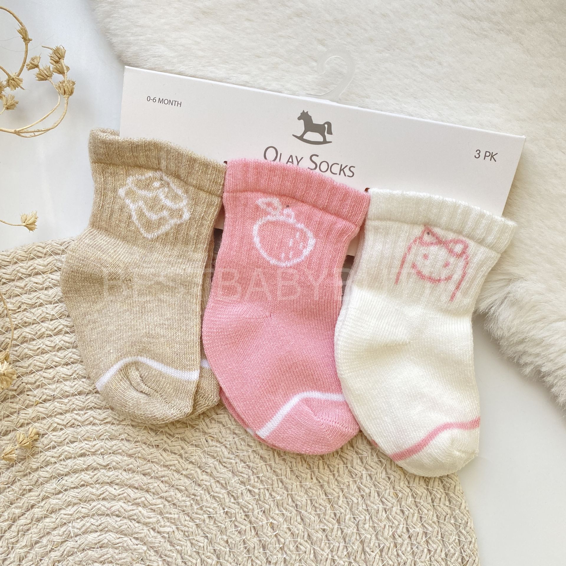OLAYSOCKS  FİTİLLİ DİKİŞSİZ 3’LÜ SOKET ÇORAP 0-6 AY