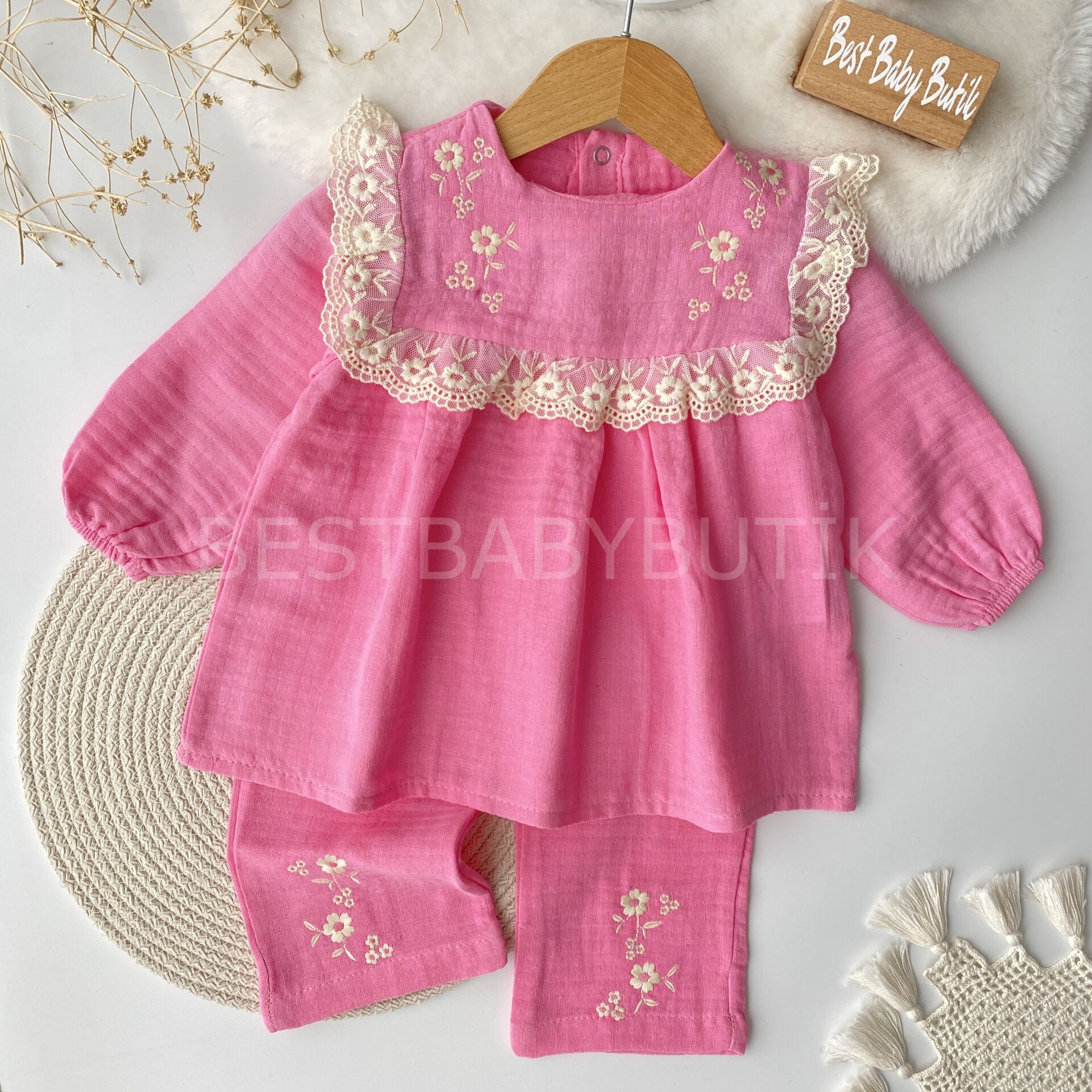 Çiçek Nakışlı Robalı Müslin Takım 6-9 AY