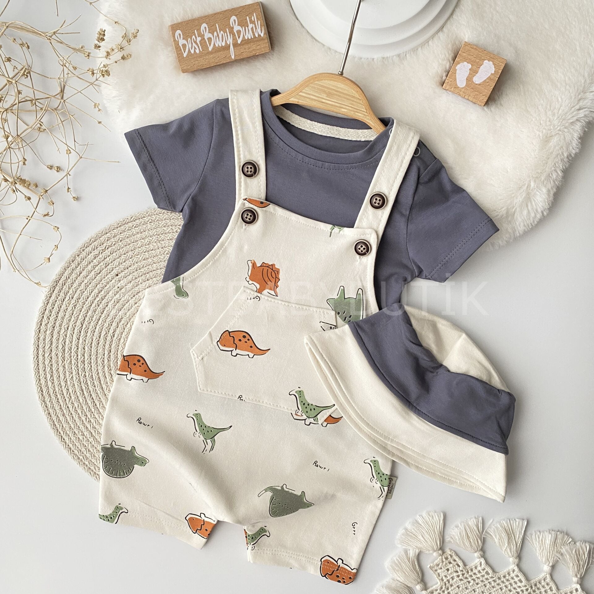 Dinazor Baskılı Şapkalı 3’Lü Salopet Tulum Seti 3-6 AY