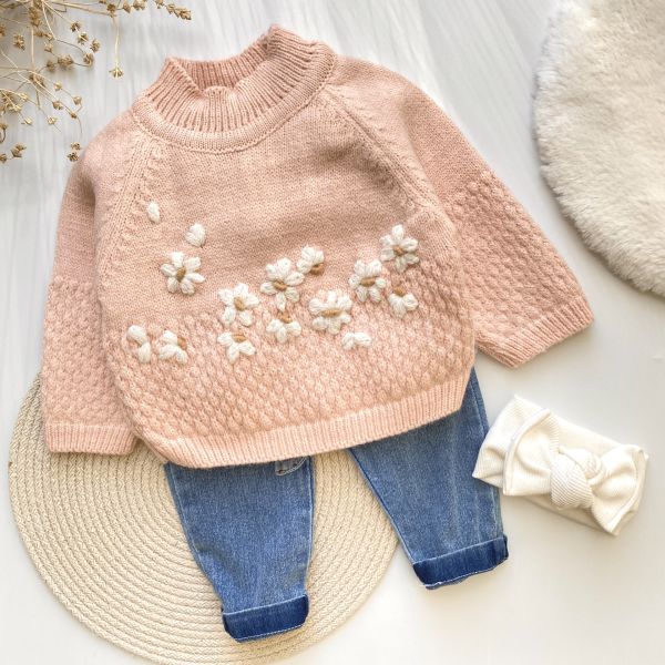 LİLY ÇİÇEK NAKIŞLI KOT PANTOLONLU TRİKO TAKIM