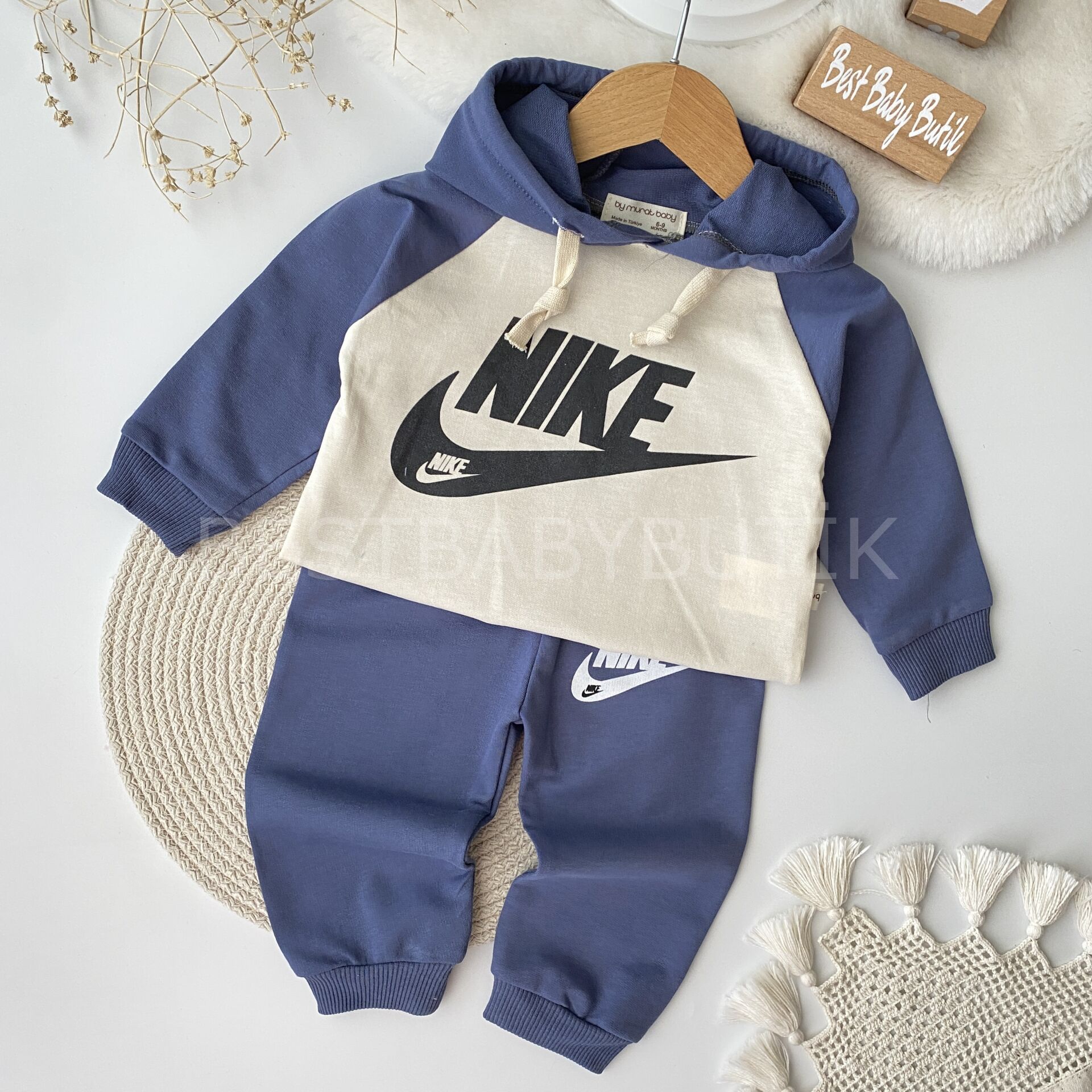 Nıke Yazılı Mevsimlik 2’Li  Takım