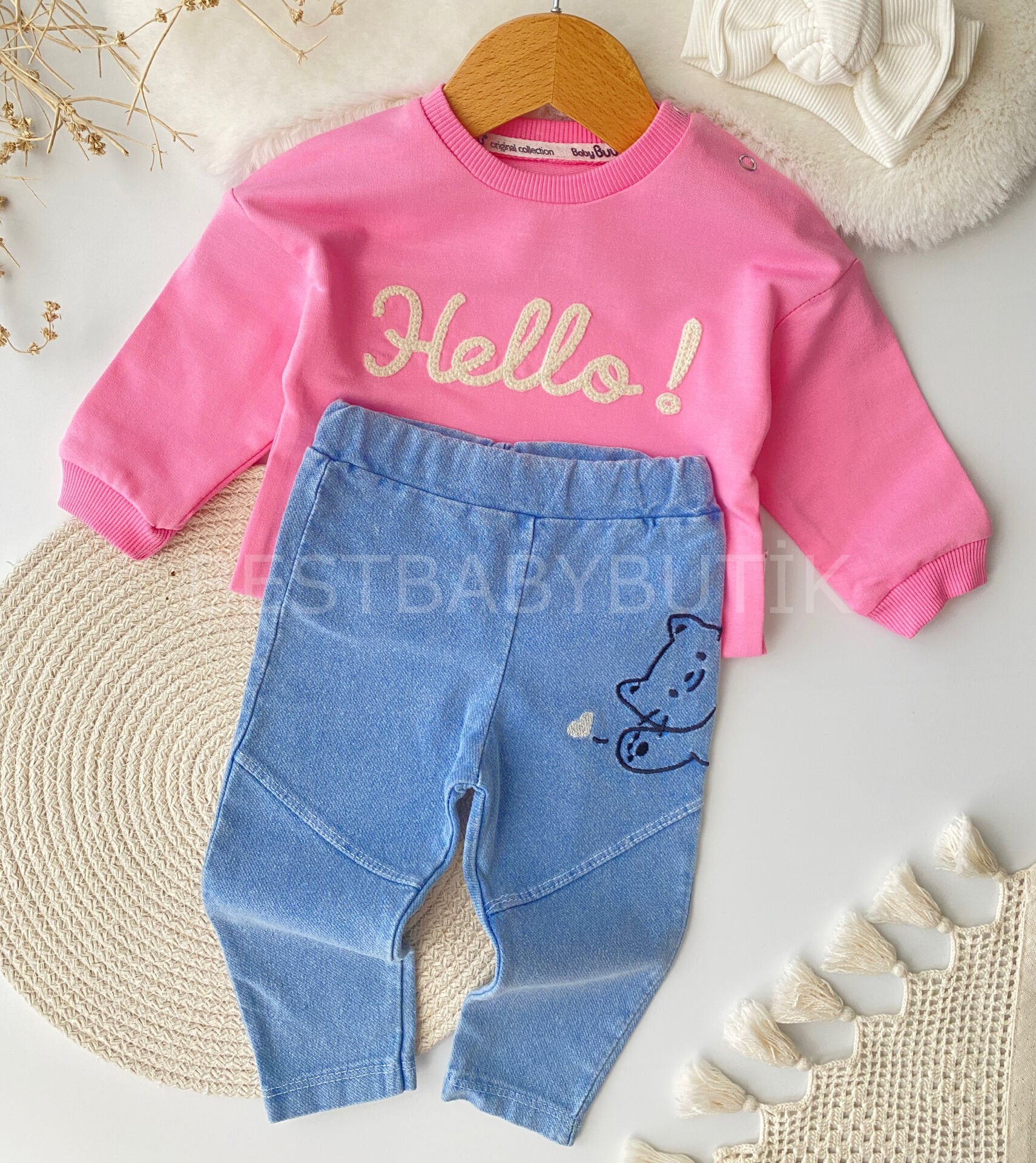 Hello Kedi Nakışlı Kot Pantolonlu 2’Li Takım