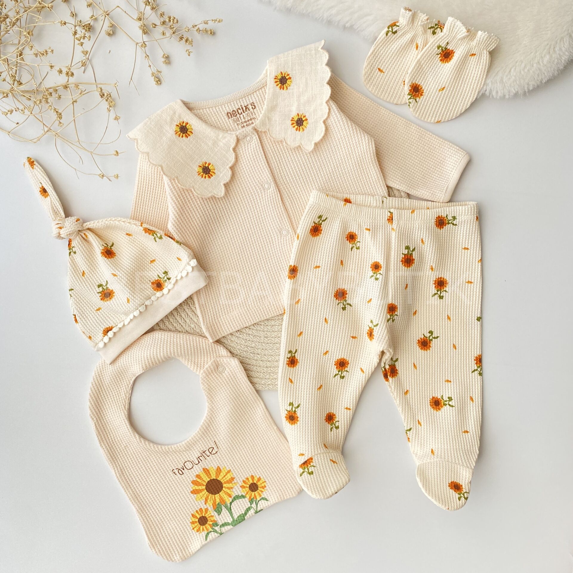 Ayçiçeği Yaka Detaylı 5’Li Hastane Çıkışı Seti