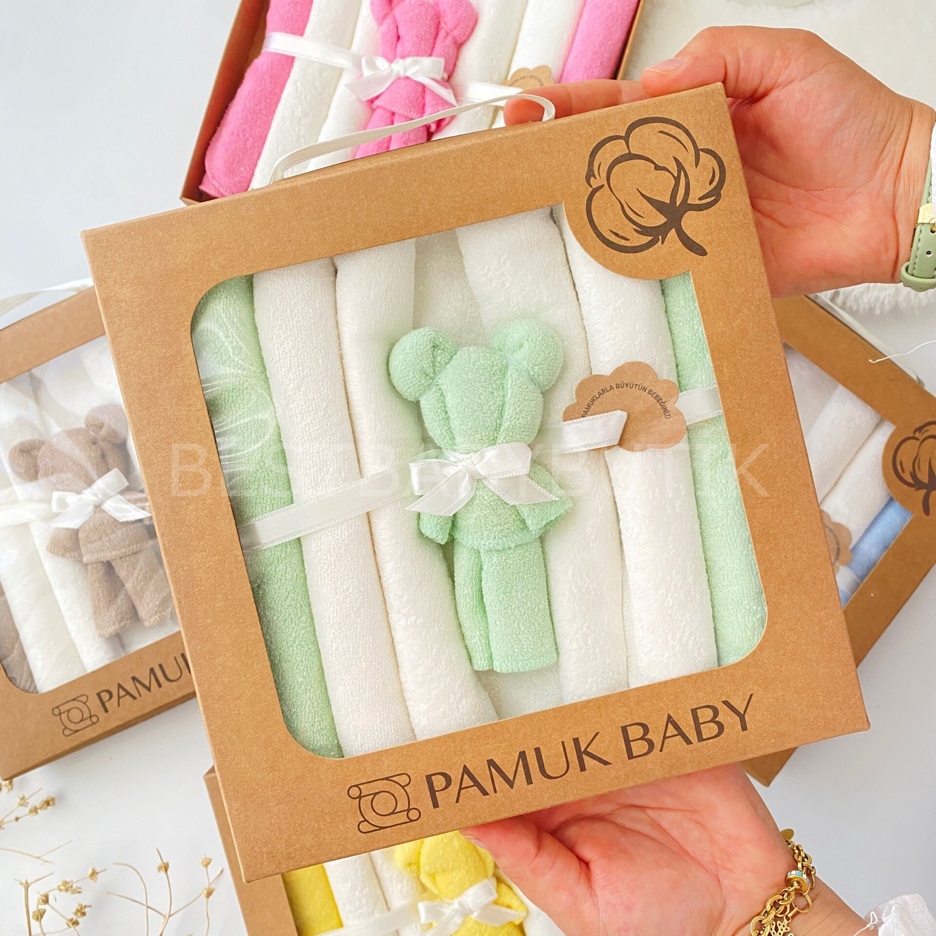 Ayıcıklı Havlu Kutulu Ağız Mendili Seti