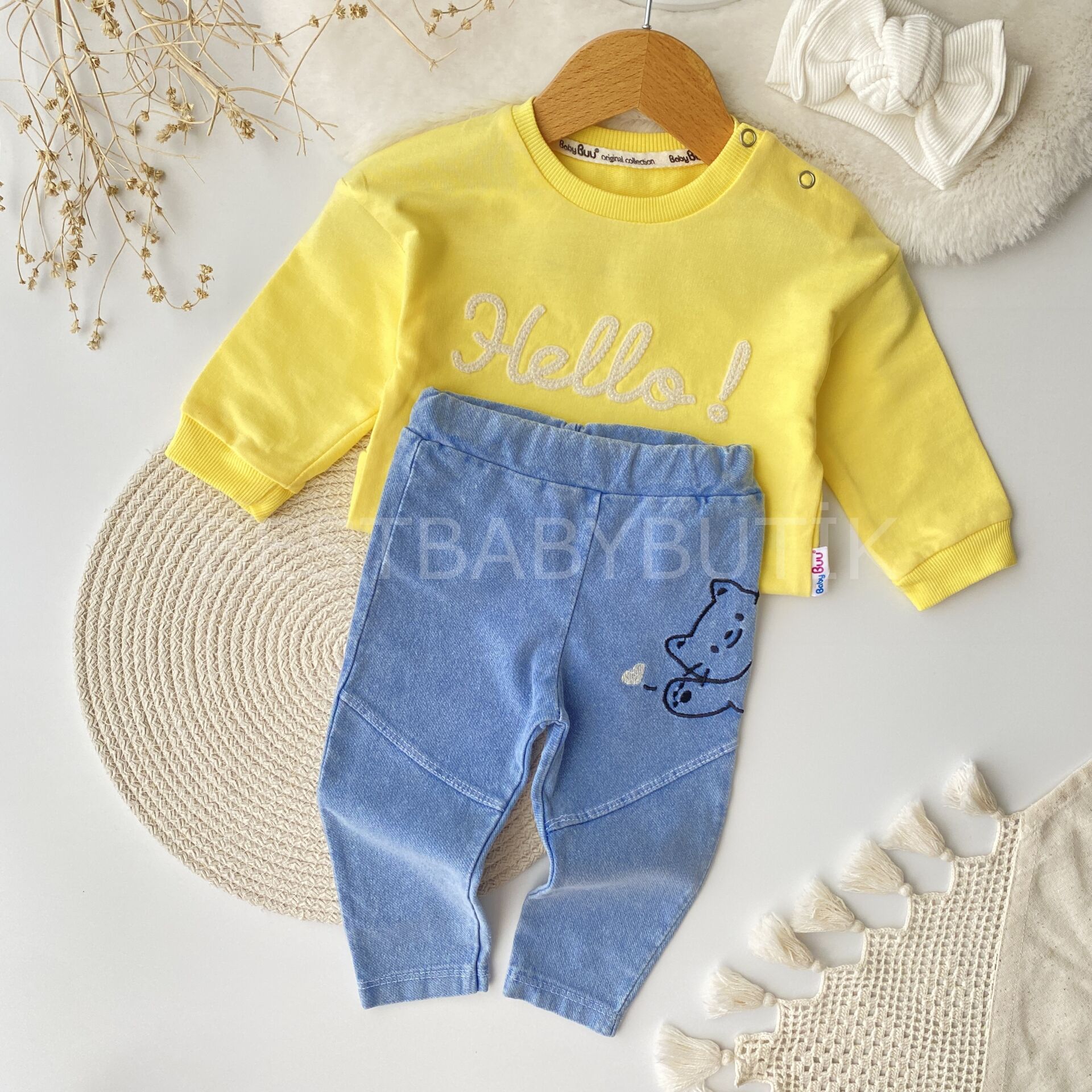 Hello Kedi Nakışlı Kot Pantolonlu 2’Li Takım 6-9 AY