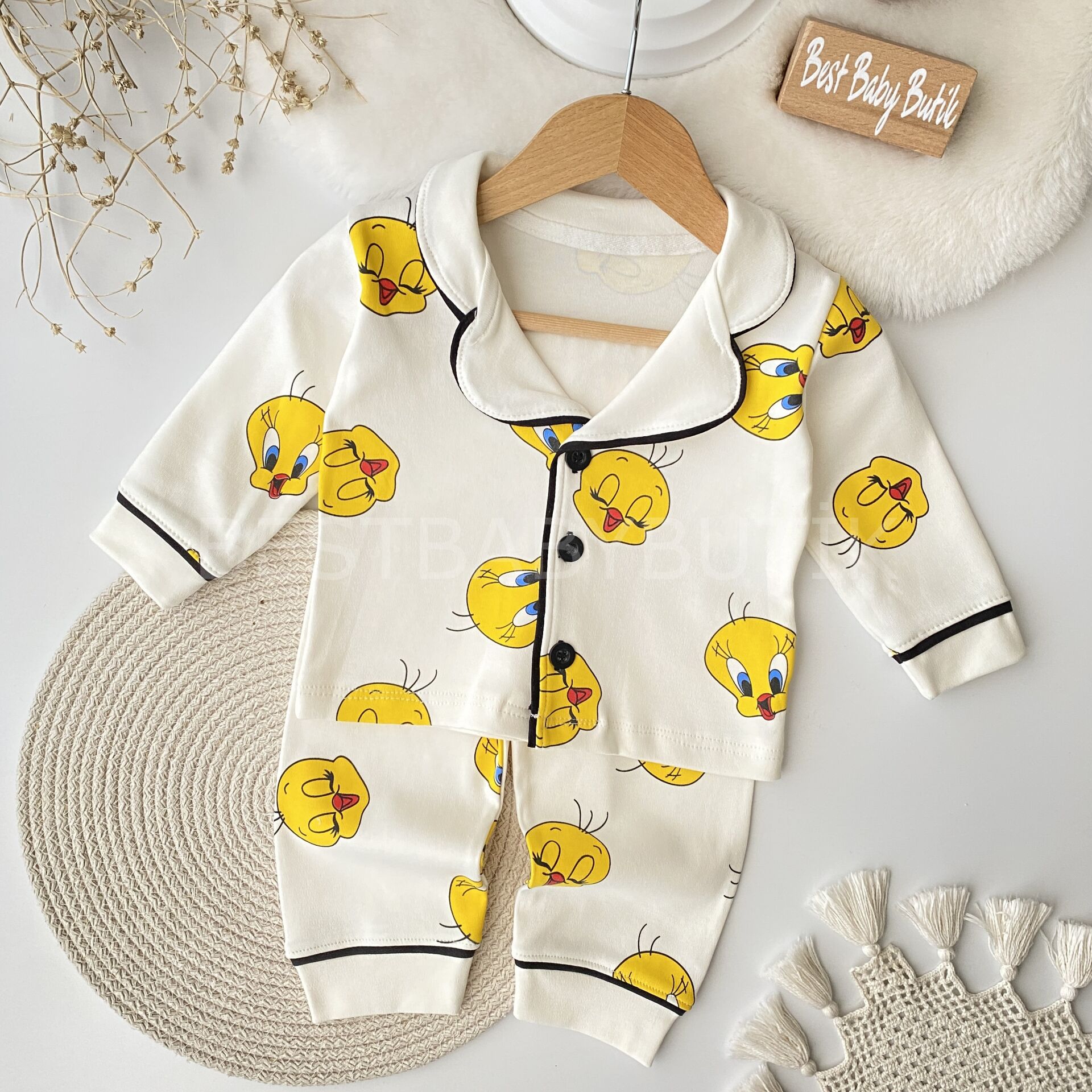 Tweety Baskılı Pijama Takımı