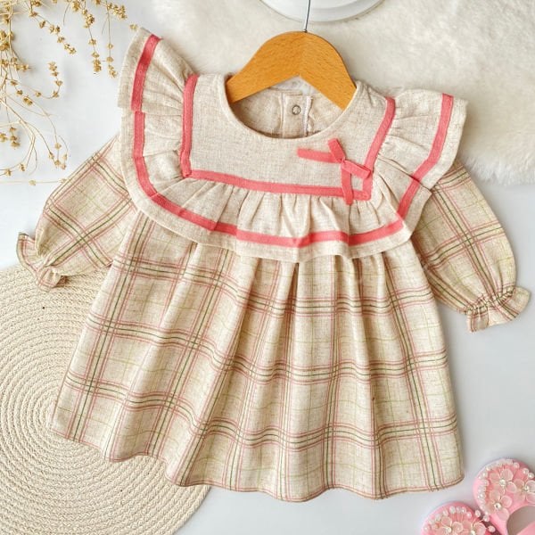 Ela Robalı Pötikare Fırfırlı Elbise