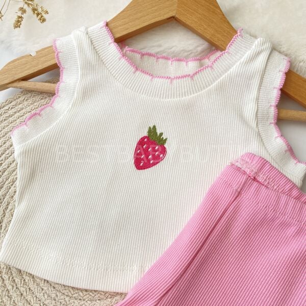 Çilek Nakışlı Crop Fitilli 2’Li Takım